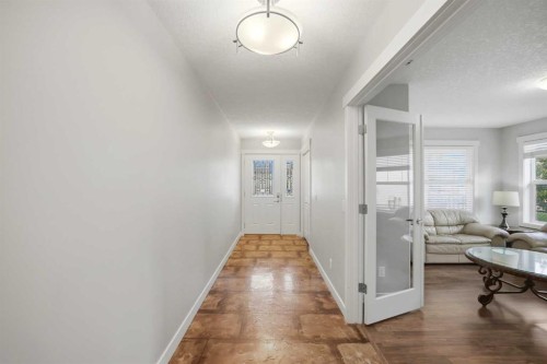 203 Hillcrest Boulevard, Strathmore, AB 
