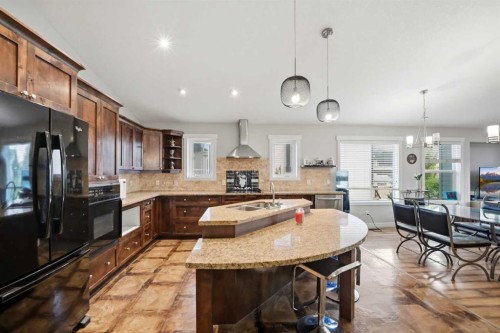203 Hillcrest Boulevard, Strathmore, AB 