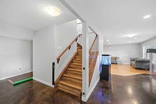 203 Hillcrest Boulevard, Strathmore, AB 