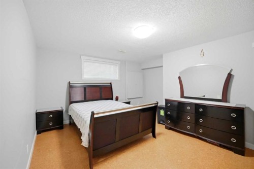 203 Hillcrest Boulevard, Strathmore, AB 