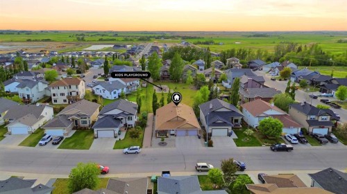 203 Hillcrest Boulevard, Strathmore, AB 