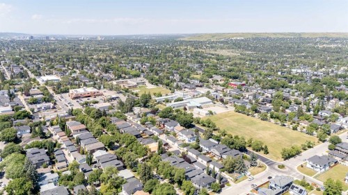 245 21 Avenue Nw, Calgary, AB - Outdoor With View