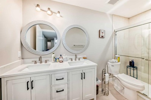 131 Carringham Road Nw, Calgary, AB - Indoor Photo Showing Bathroom