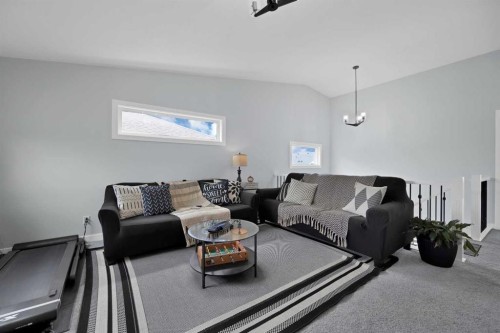 211 Dawson Harbour Court, Chestermere, AB 
