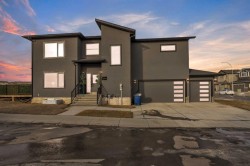 97 Baysprings Gardens SWAirdrie, AB T4B 5C6