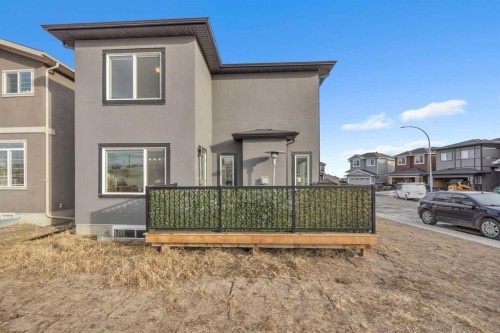 97 Baysprings Gardens Sw, Airdrie, AB - Outdoor