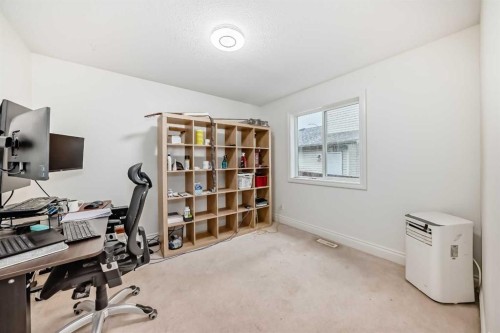 76 Hillview Drive, Strathmore, AB 