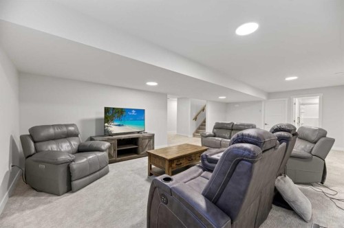 66 Stenlea Gate, Carstairs, AB 