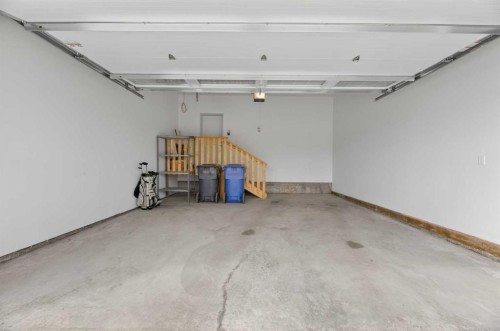 66 Stenlea Gate, Carstairs, AB 