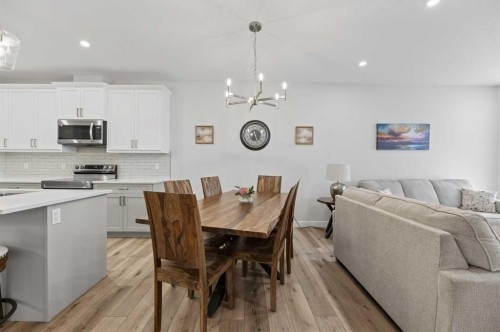 66 Stenlea Gate, Carstairs, AB 
