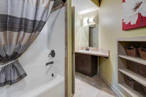 113 Wildrose Drive, Strathmore, AB 
