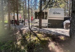 5 Timber Close-5230 Highway 27 Sundre, AB T0M 1X0