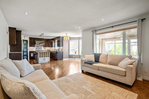 59 Signature Heights Sw, Calgary, AB 