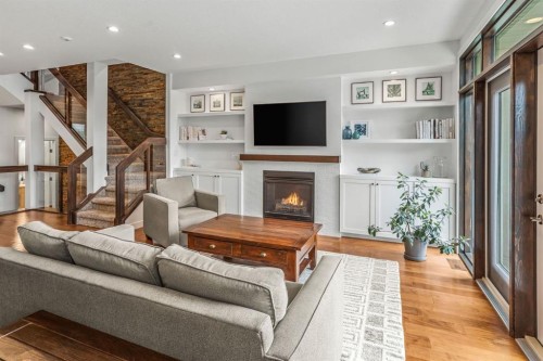 1734 37 Avenue Sw, Calgary, AB 