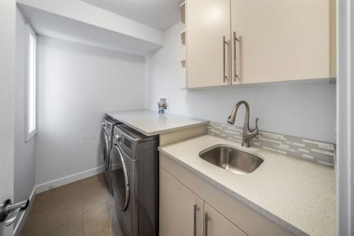 1734 37 Avenue Sw, Calgary, AB 