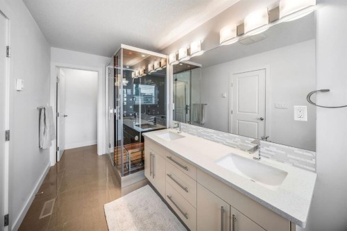 1734 37 Avenue Sw, Calgary, AB 