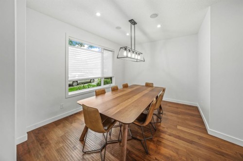 1734 37 Avenue Sw, Calgary, AB 