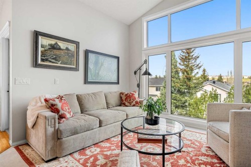 94 Edgebrook Heights Nw, Calgary, AB - Indoor Photo Showing Living Room