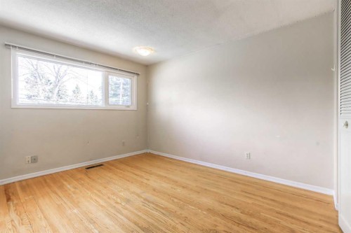 4512 Varsity Drive Nw, Calgary, AB 