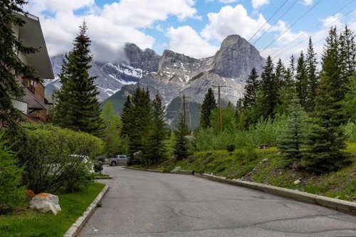 1-1061 Evergreen Circle, Canmore, AB - Outdoor With View