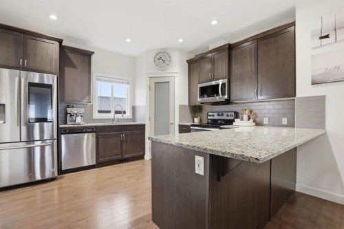 33 Redstone Common Ne, Calgary, AB 