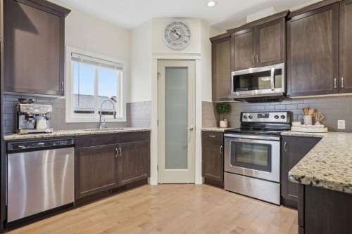 33 Redstone Common Ne, Calgary, AB 
