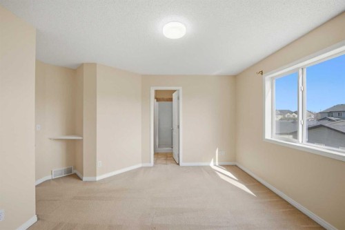 35 Saddlebrook Link Ne, Calgary, AB - Indoor Photo Showing Other Room