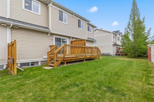 189 Country Village Manor Ne, Calgary, AB - Outdoor