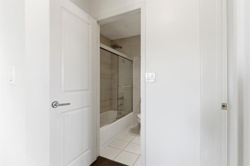 302-2508 17 Street Sw, Calgary, AB 