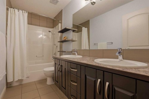 127 Marquis Grove Se, Calgary, AB - Indoor