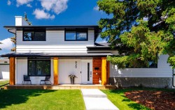 920 Cantabrian Drive SW Calgary, AB T2W 1L7