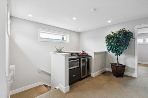 2308 4 Avenue Nw, Calgary, AB 