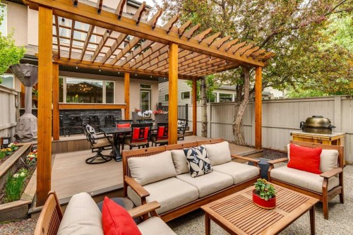 2308 4 Avenue Nw, Calgary, AB 