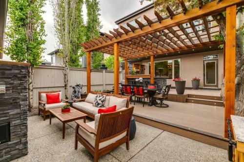2308 4 Avenue Nw, Calgary, AB 