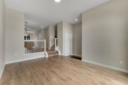 46 Tillotson Loop, Okotoks, AB 