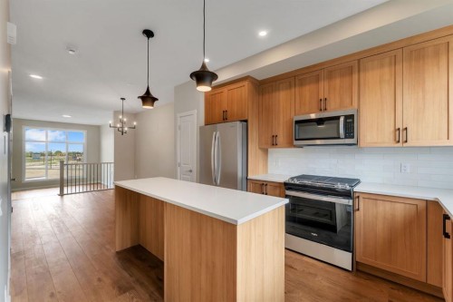 46 Tillotson Loop, Okotoks, AB 