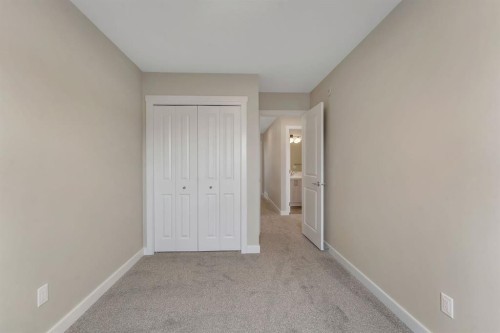46 Tillotson Loop, Okotoks, AB 