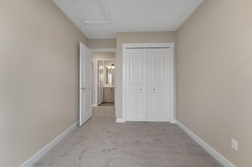 46 Tillotson Loop, Okotoks, AB 
