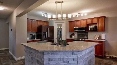 327 Sagewood Place Sw, Airdrie, AB 