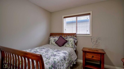 327 Sagewood Place Sw, Airdrie, AB 