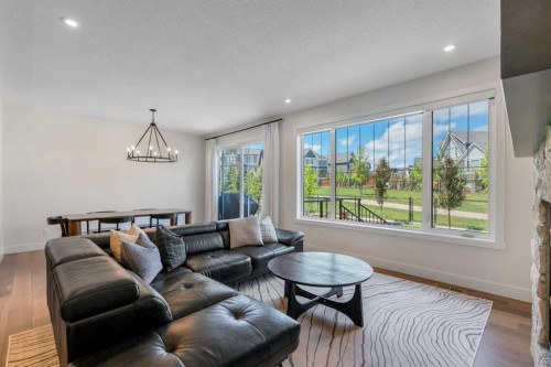 236 Marina Grove Se, Calgary, AB - Indoor Photo Showing Living Room