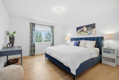 114 Cougarstone Crescent Sw, Calgary, AB - Indoor Photo Showing Bedroom