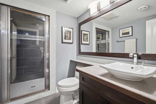 114 Cougarstone Crescent Sw, Calgary, AB - Indoor Photo Showing Bathroom