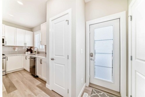 116 Precedence Way, Cochrane, AB - Indoor Photo Showing Kitchen