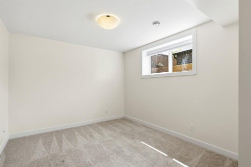 26 Violet Close, Olds, AB - Indoor Photo Showing Other Room