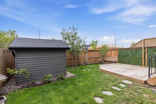 26 Violet Close, Olds, AB - Outdoor