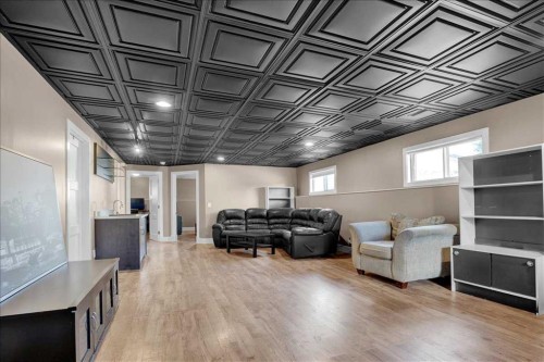 16207 Shawfield Drive Sw, Calgary, AB - Indoor