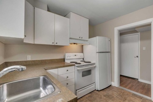 7621 23 Street Se, Calgary, AB 