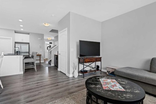 565 Midtown Street Sw, Airdrie, AB 