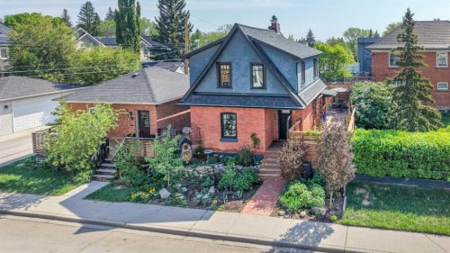 3216 17 Street Sw, Calgary, AB 